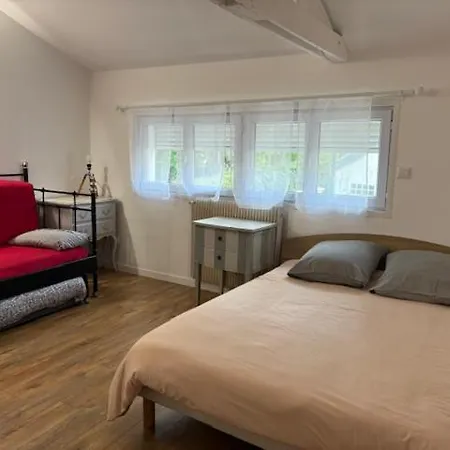 Apartmán Paris Eiffel Tower Et Apartments, Parkings Gratuits Et Securises, 10 Minutes Metro To Paris *